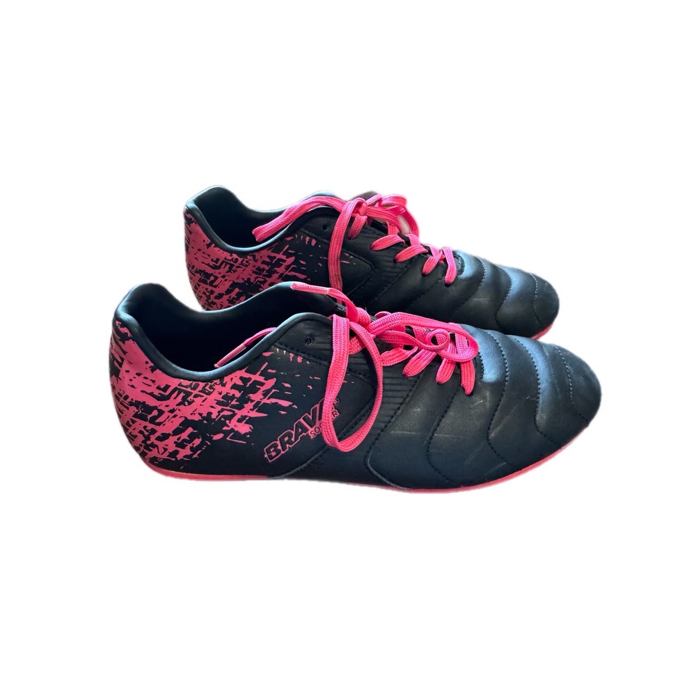 Brava Soccer Cleats Girls Size 5D Black‎ Pink Excellent Splatter Athletic Shoes
